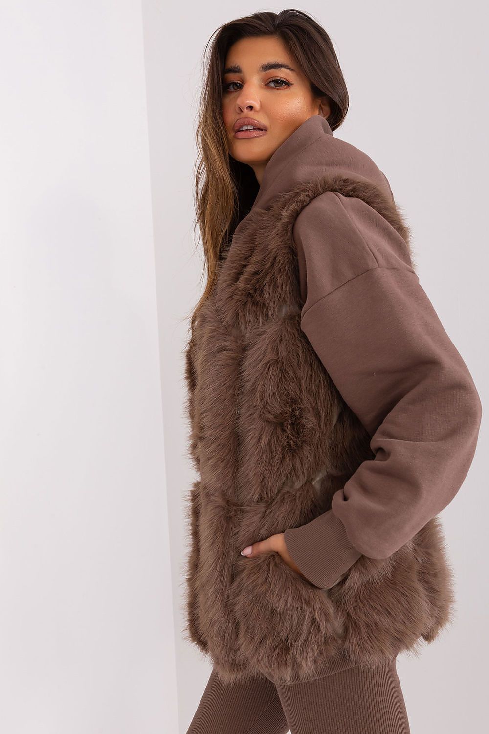 Gilet model 187527 AT