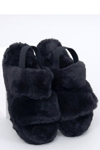 Slippers model 190361 Inello