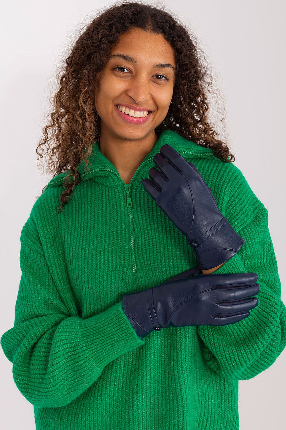 Gloves model 191348 AT