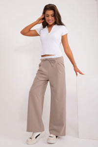 Women trousers model 196174 Italy Moda