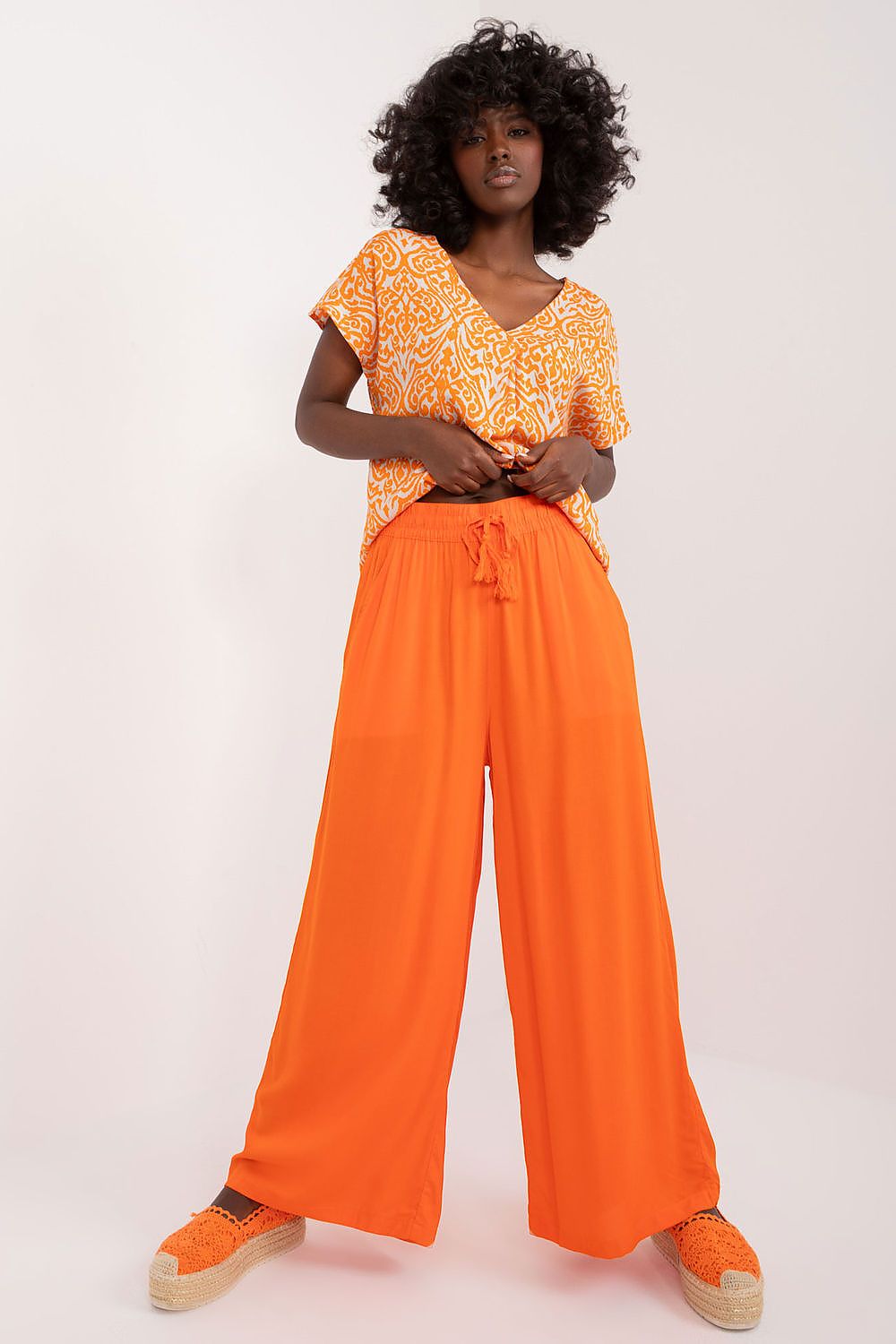 Women trousers model 196904 Sublevel