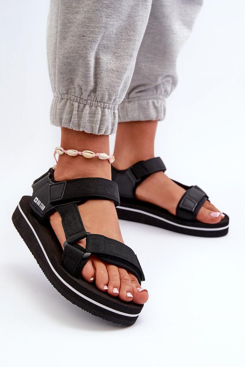 Sandals model 198191 Step in style