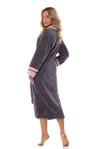 Bathrobe model 199363 L&L collection