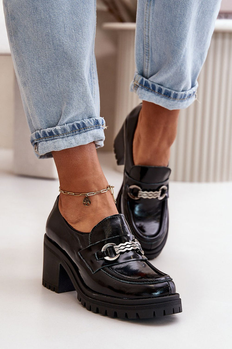 Heeled low shoes model 199810 Step in style