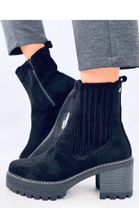 Heel boots model 202343 Inello