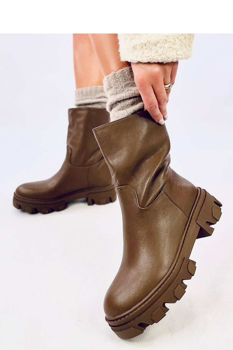 Boots model 202587 Inello