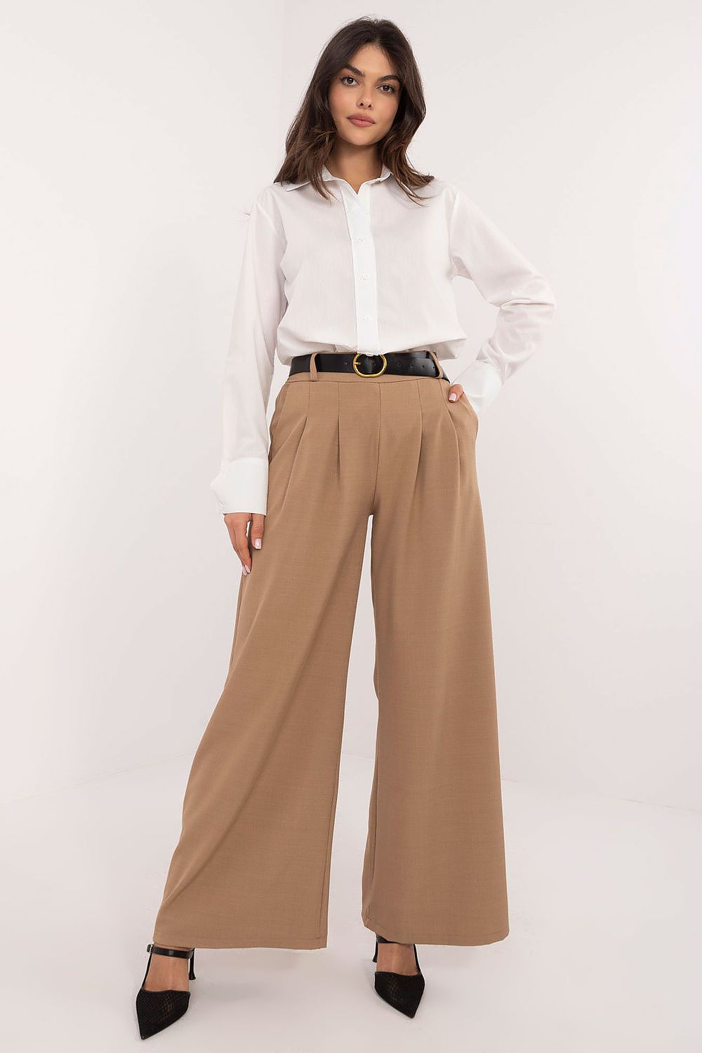 Women trousers model 203165 Italy Moda