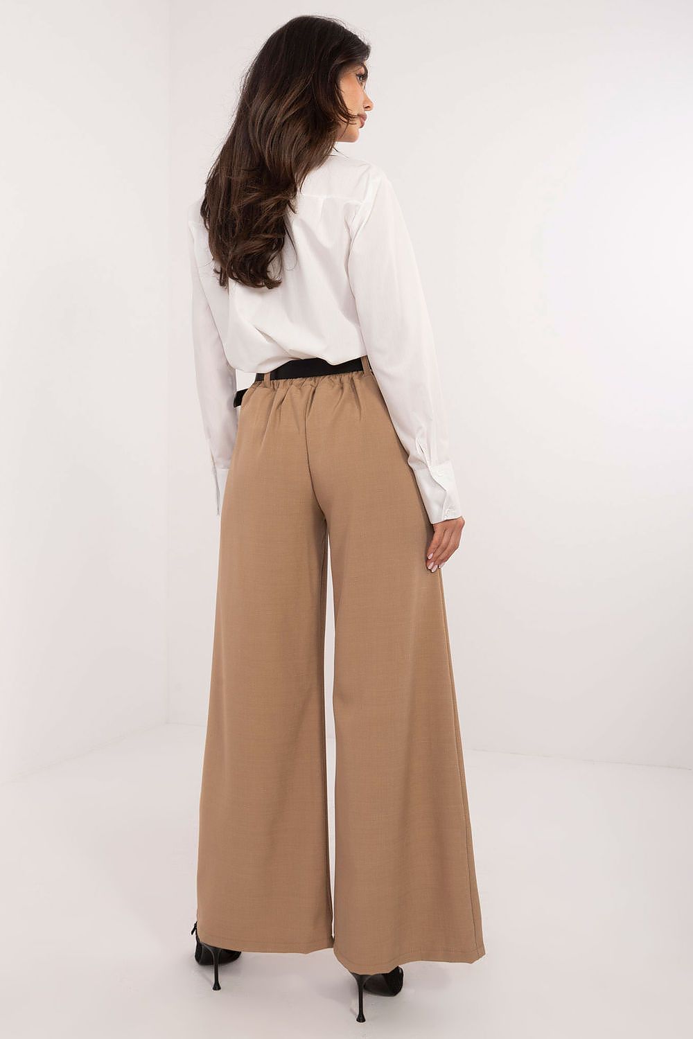 Women trousers model 203165 Italy Moda