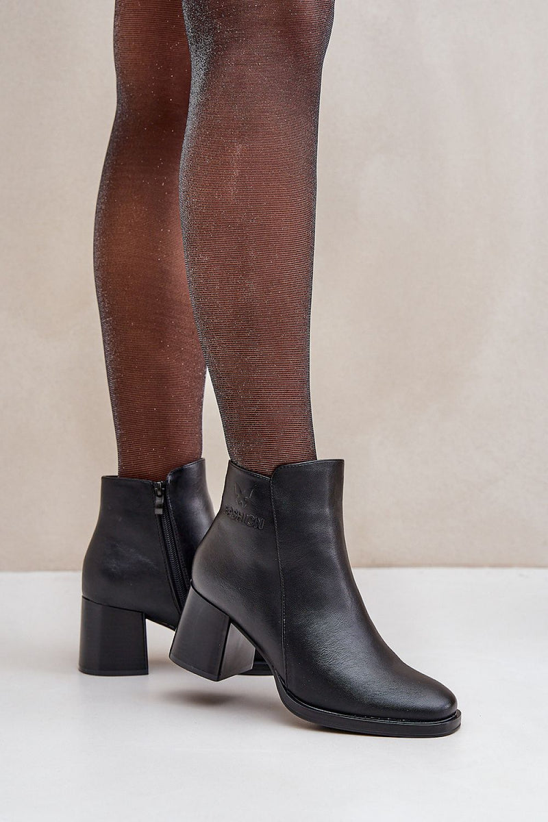 Heel boots model 204786 Step in style