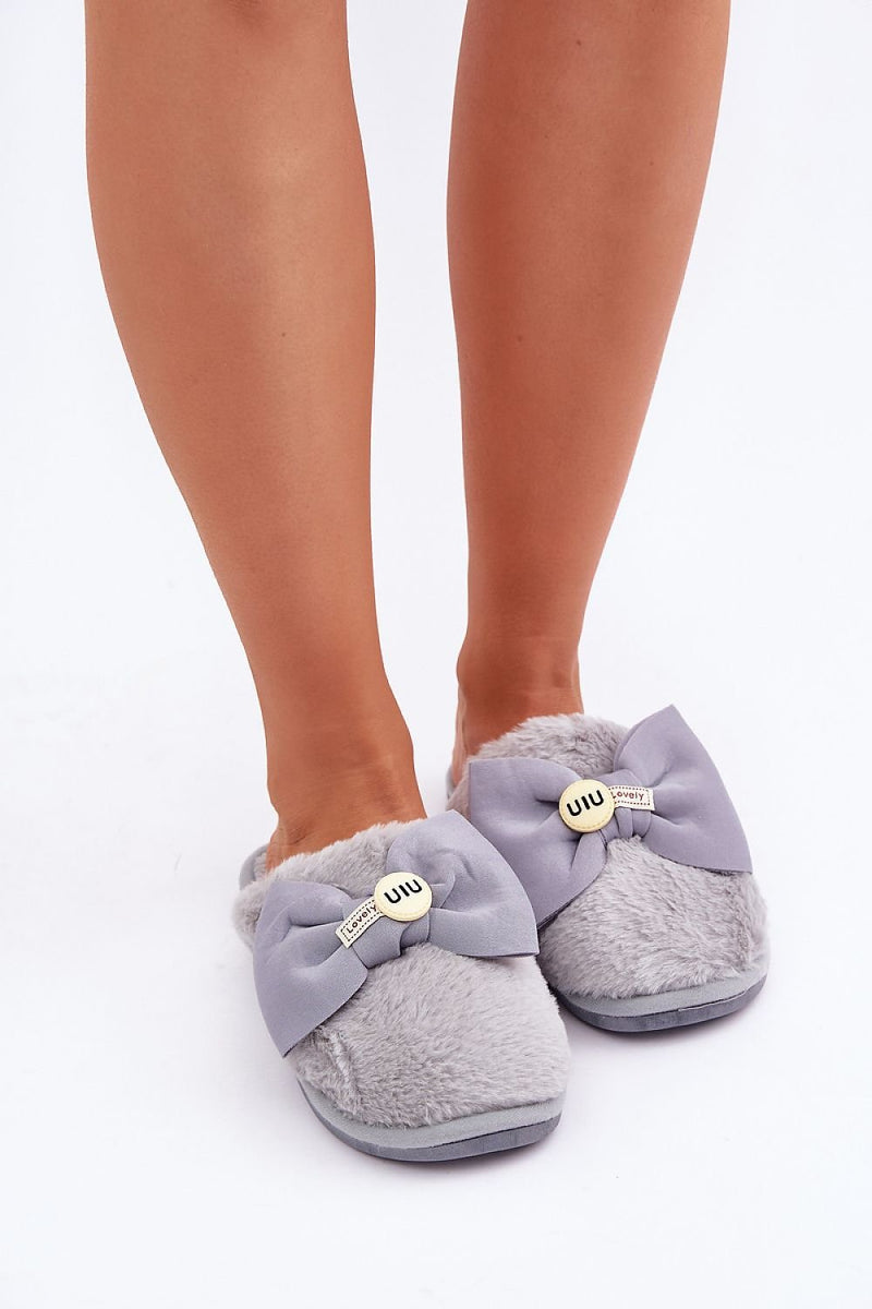 Slippers model 204925 Step in style