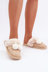 Slippers model 204930 Step in style