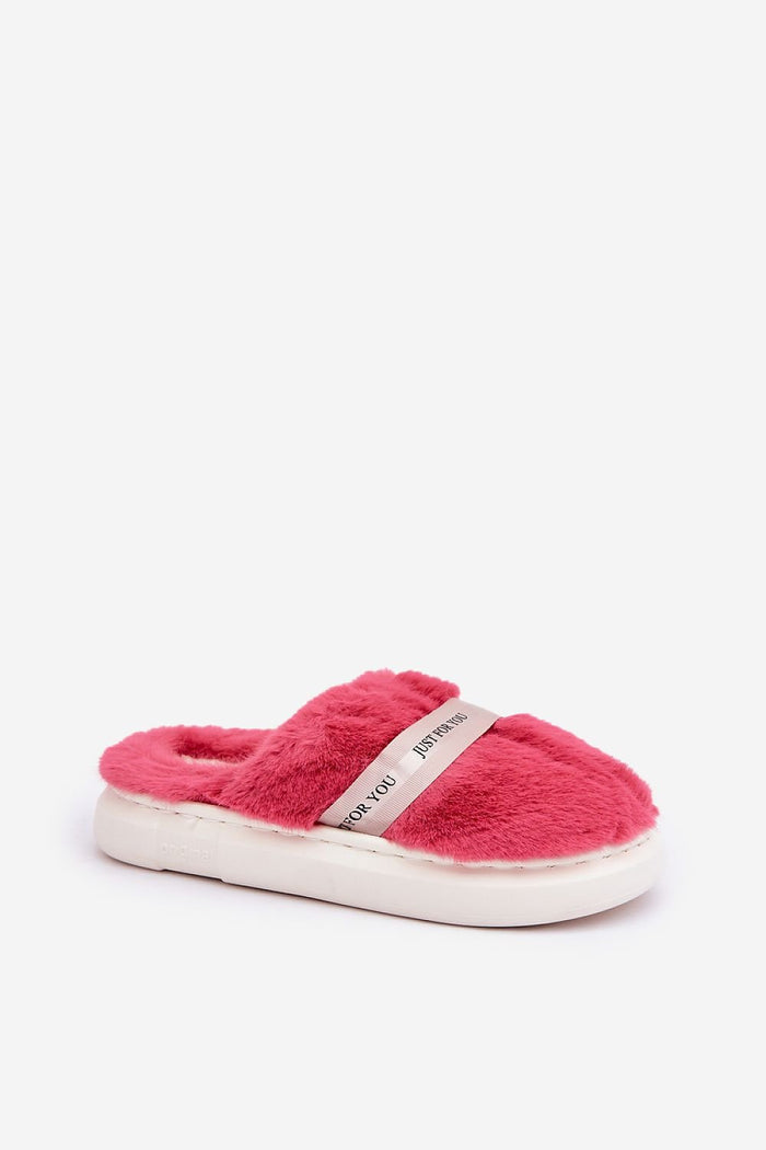 Slippers model 204934 Step in style