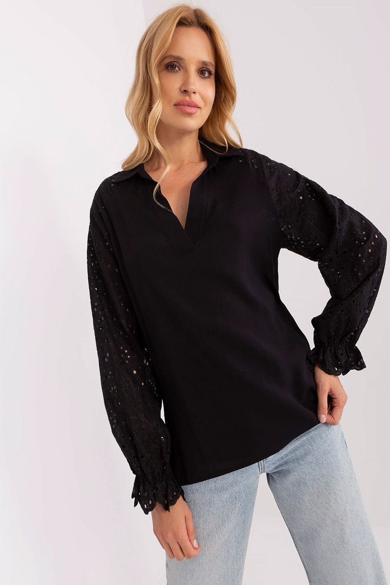 Blouse model 182077 Lakerta