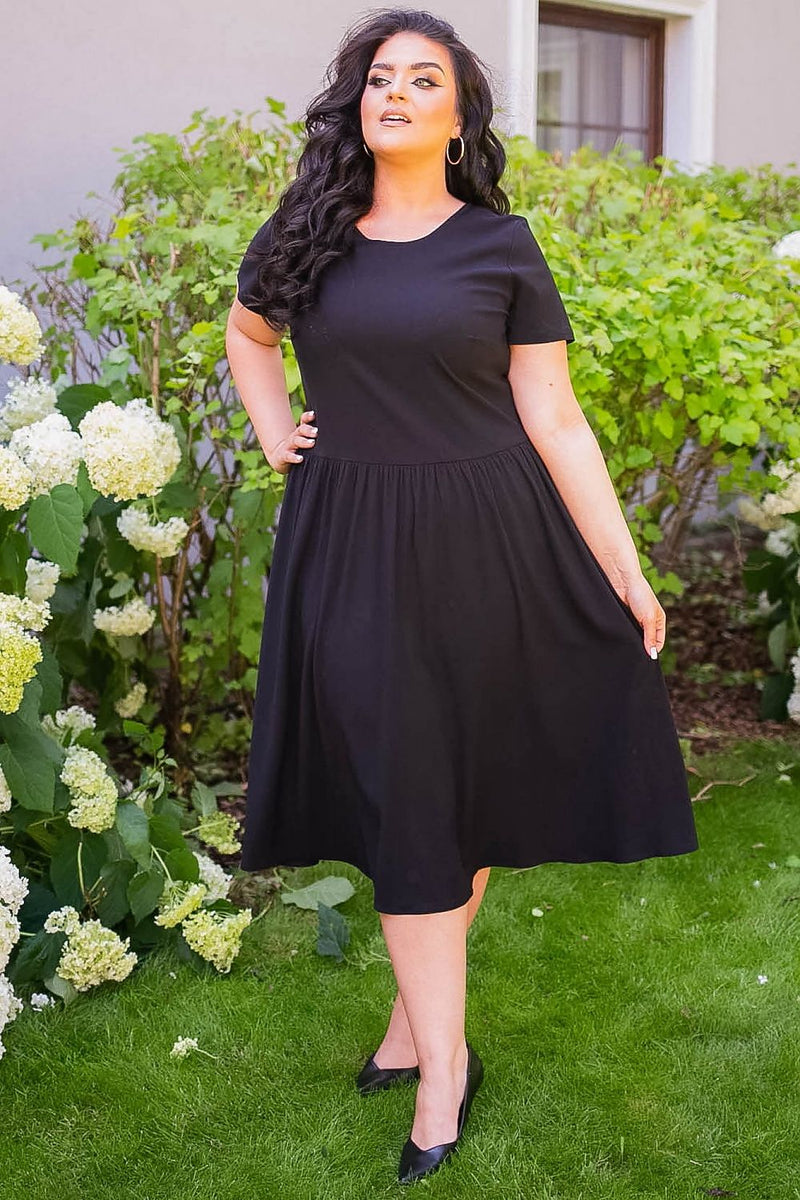 Plus size dress model 183284 Karko