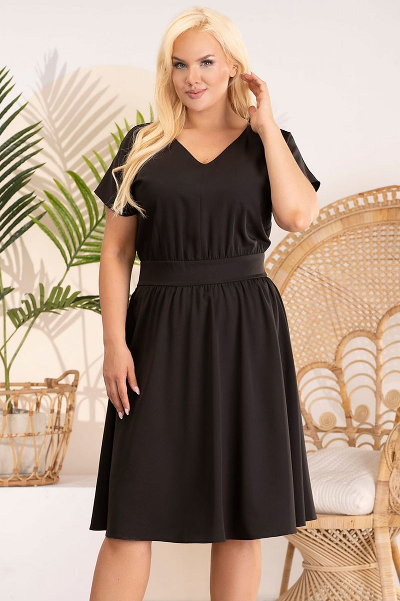 Plus size dress model 183384 Karko