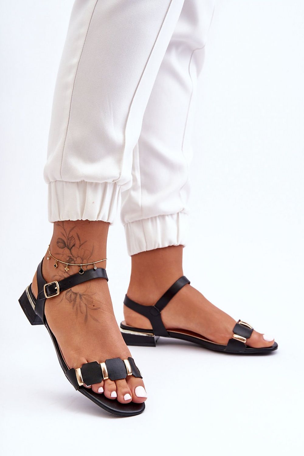 Sandals model 183421 Step in style