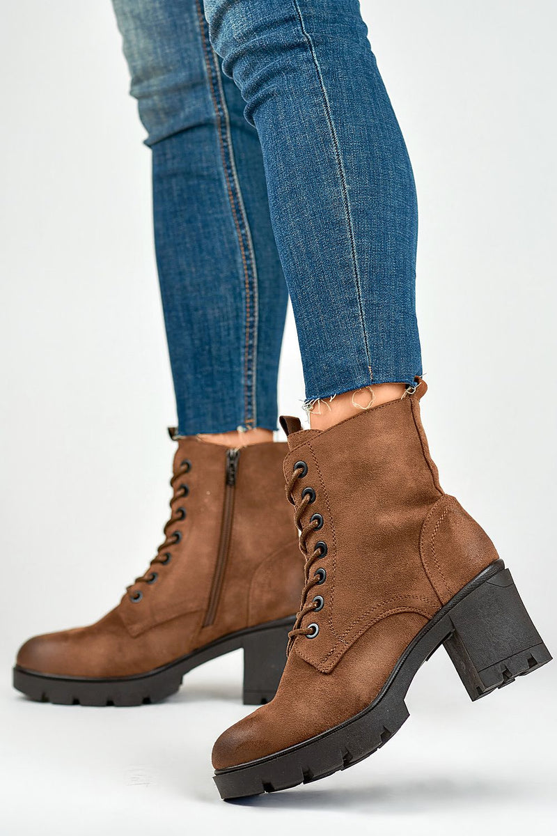 Heel boots model 184858 PRIMO