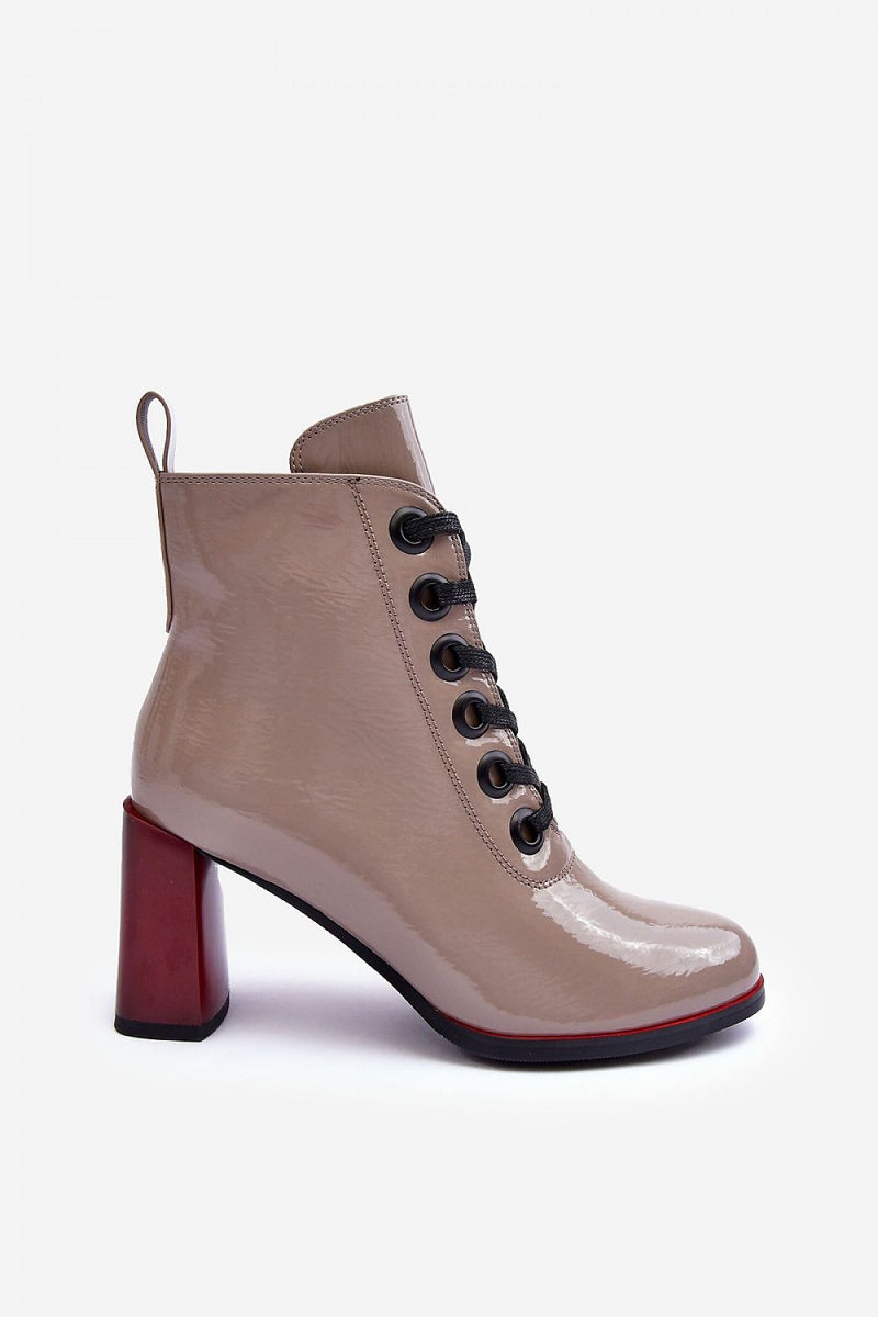 Heel boots model 185611 Step in style