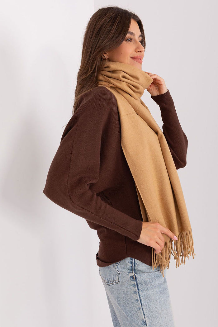 Shawl model 185892 AT