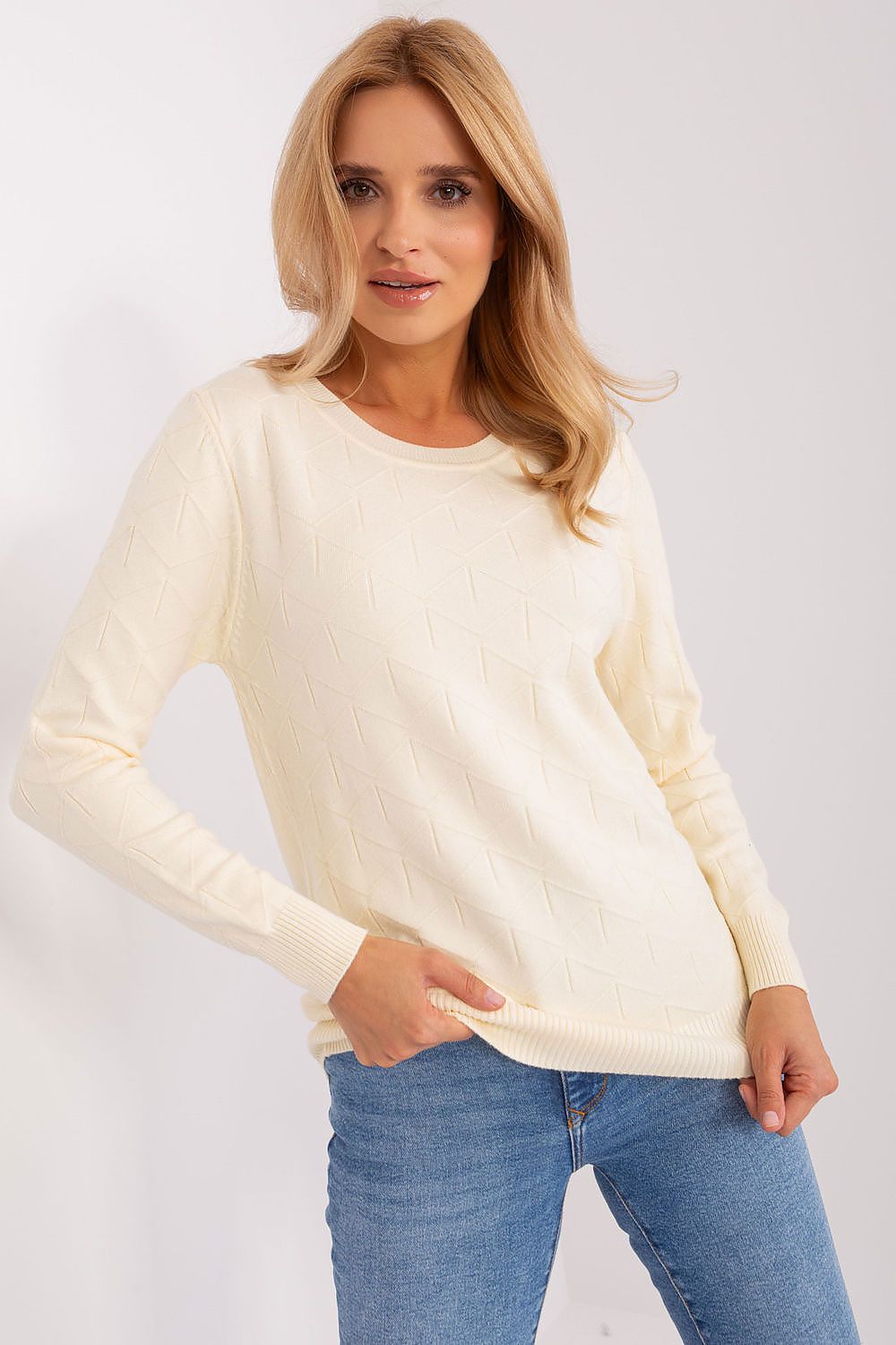 Jumper model 186560 AT