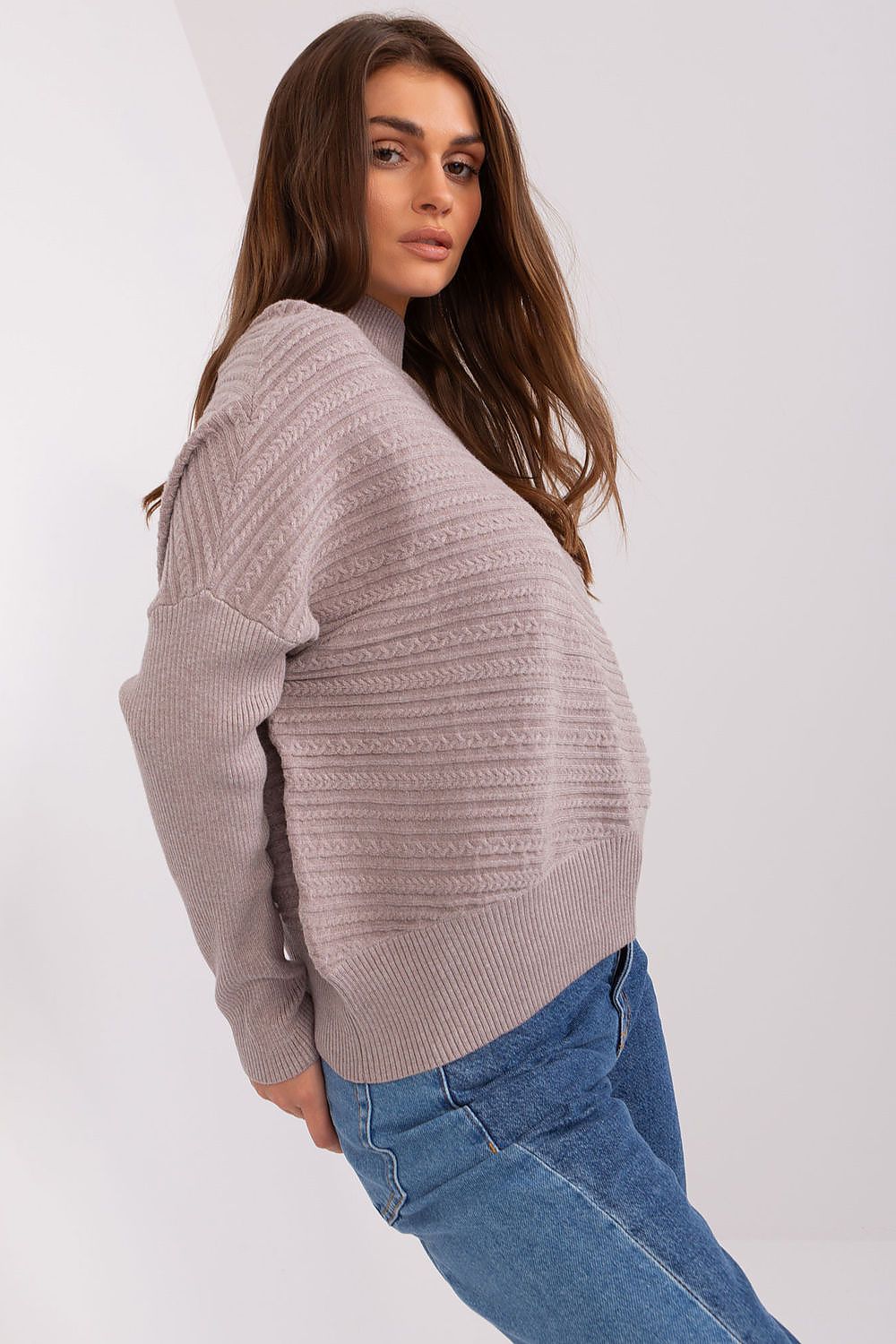 Jumper model 186572 AT