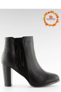 Heel boots model 122310 Inello