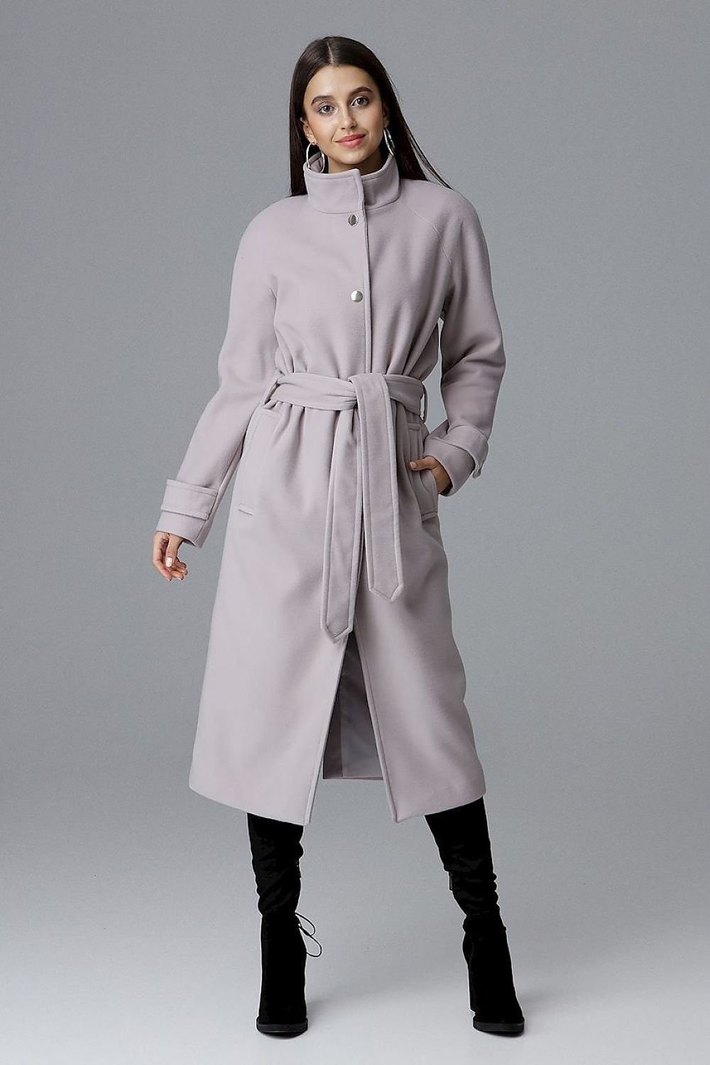 Coat model 124381 Figl