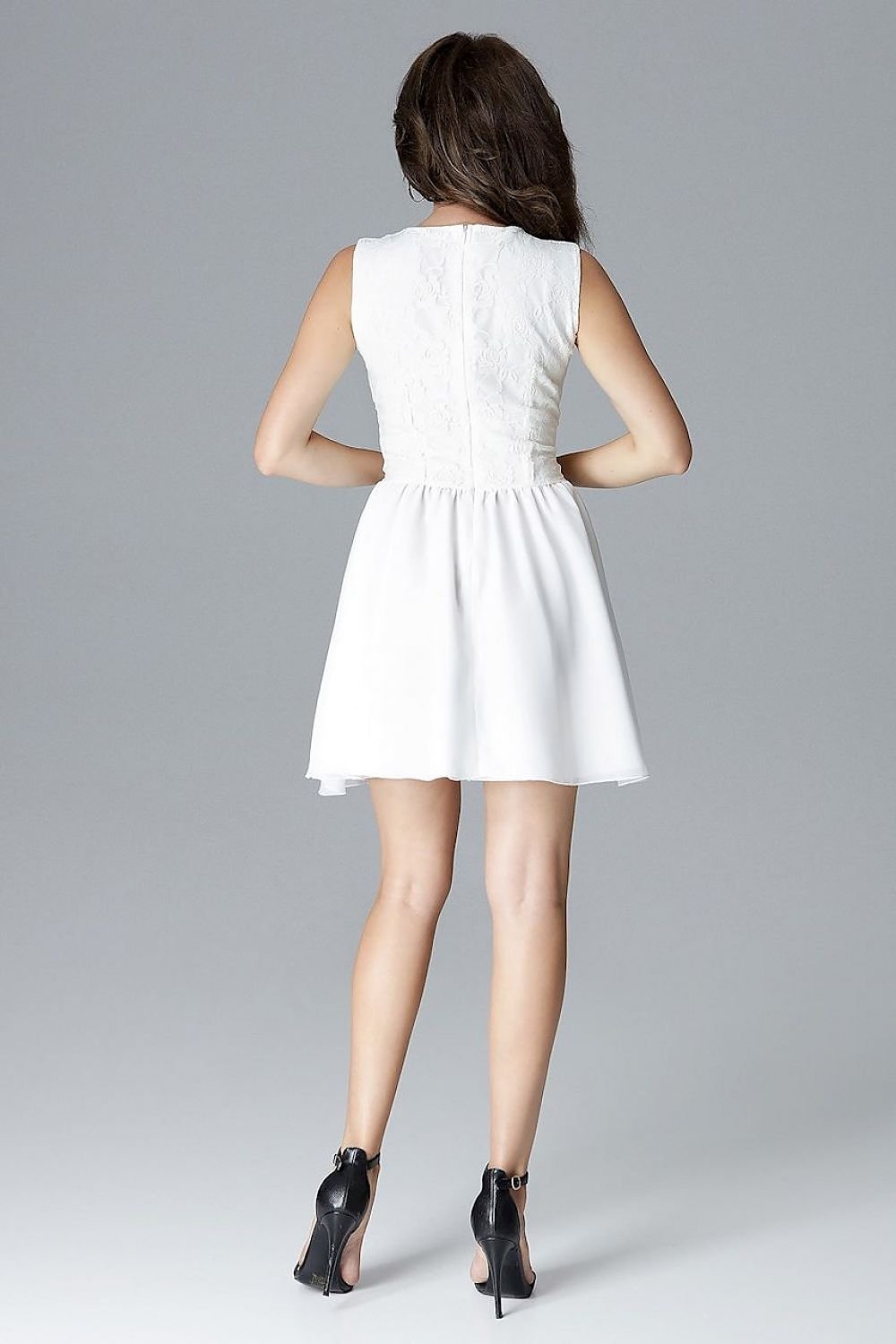 Short dress model 128516 Lenitif