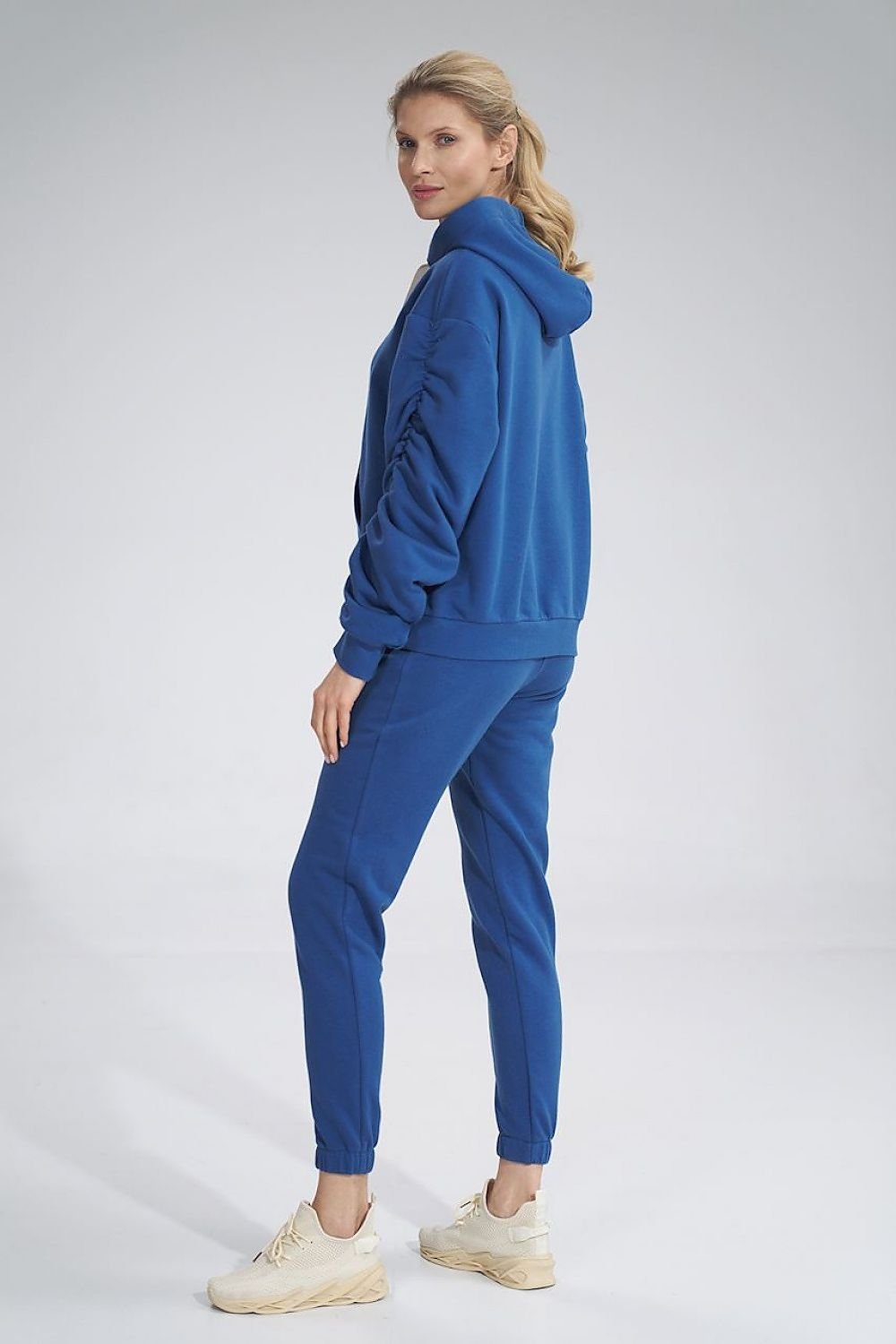 Tracksuit trousers model 155922 Figl