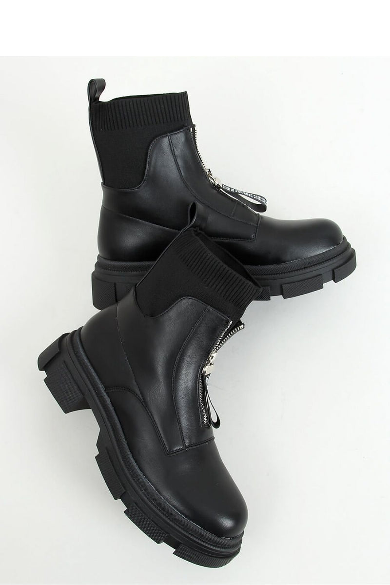 Boots model 157731 Inello