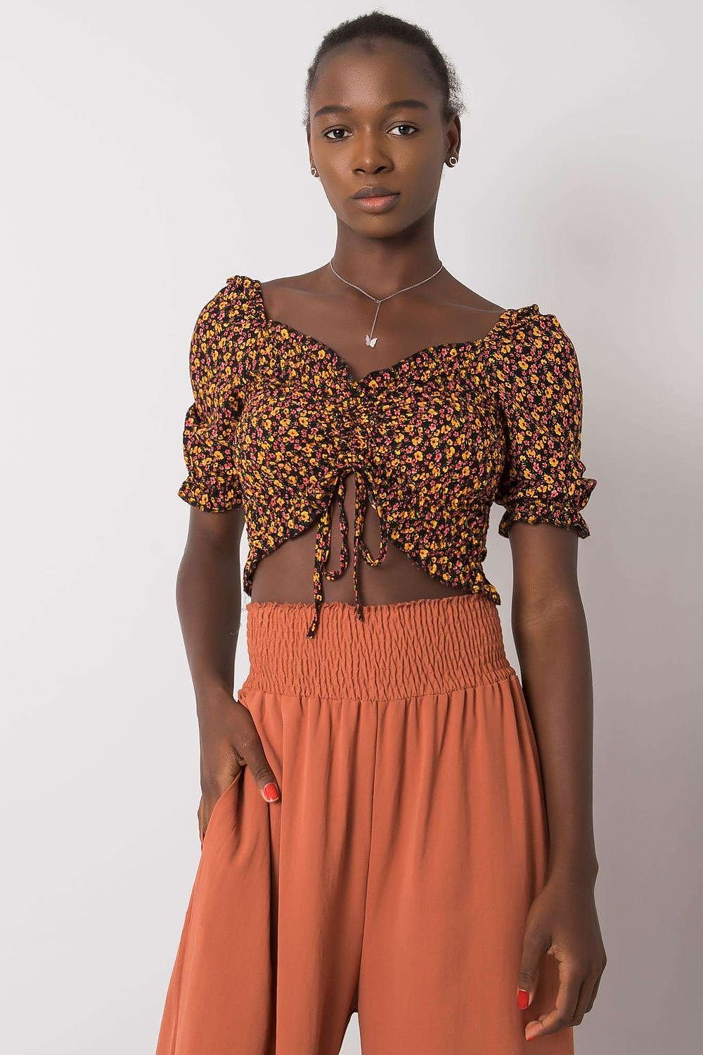 Blouse model 168883 Rue Paris