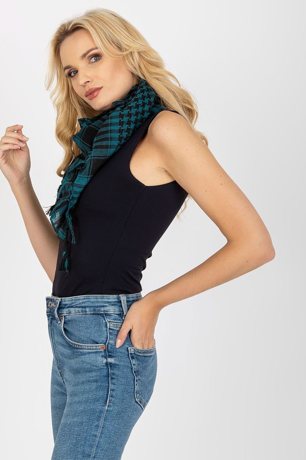 Neckerchief model 171768 AT