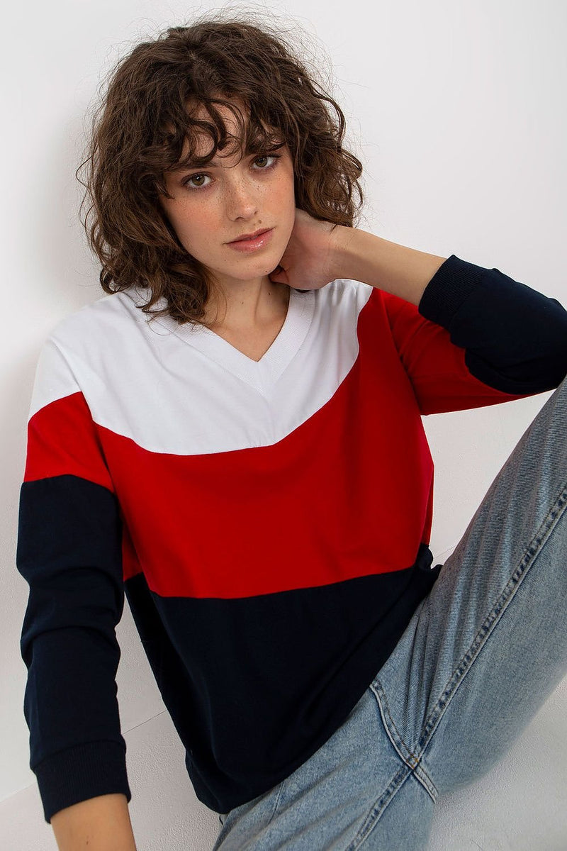 Sweatshirt model 175196 Relevance